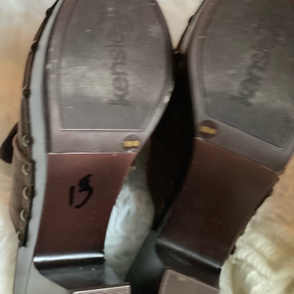 Kensie Girl Brown Clogs - Picture 4 of 4